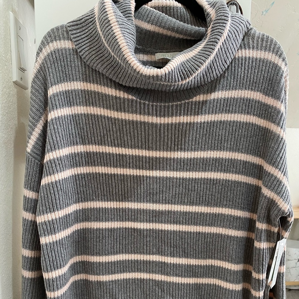 ABOUND Turtleneck sweater